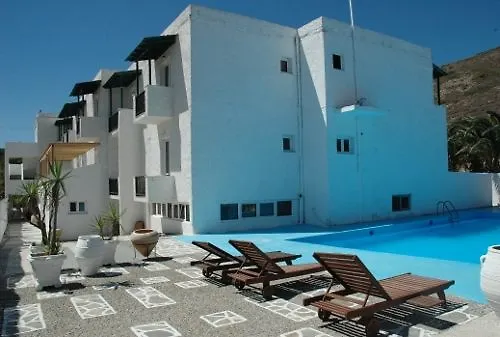 Liogerma Adamantas (Milos)