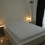 Hotel Liogerma Adamantas (Milos)