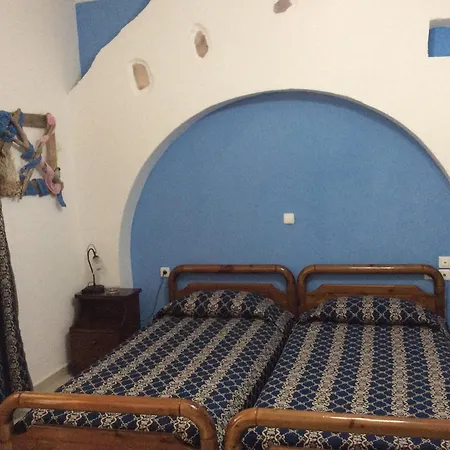 Hotel Liogerma Adamantas (Milos)