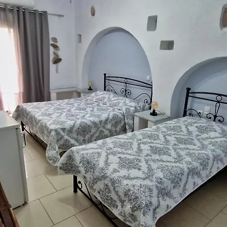 Liogerma 2* Adamantas (Milos)