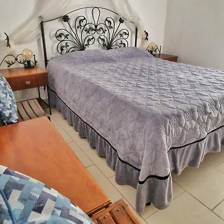 Hotel Liogerma 2*