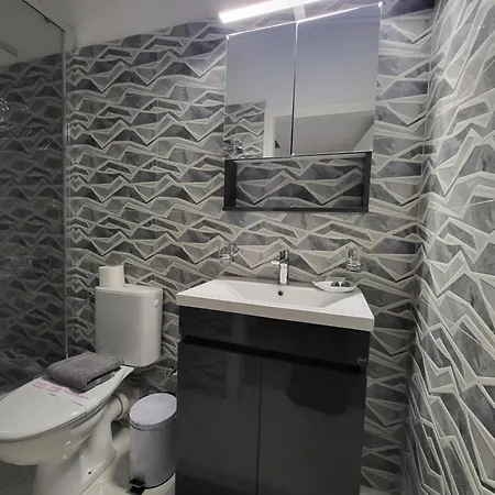 Hotel Liogerma 2*