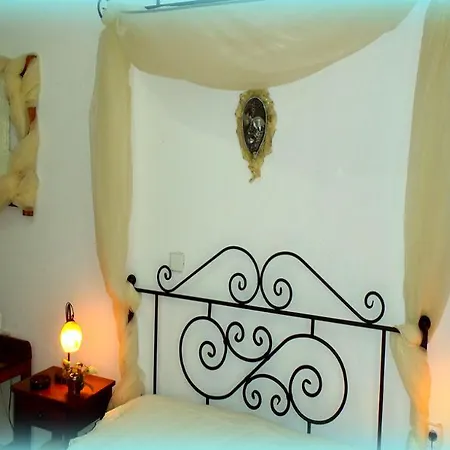 Hotell Liogerma Adamantas (Milos)