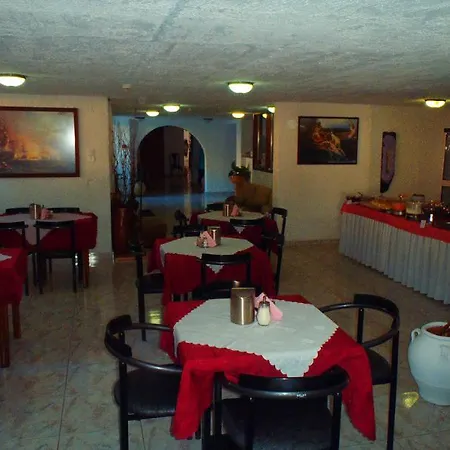 Liogerma Adamantas (Milos)