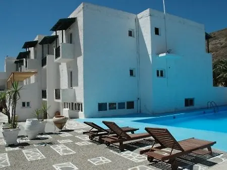 Liogerma Adamantas (Milos)