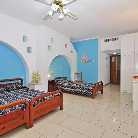 Liogerma 2* Adamantas (Milos)