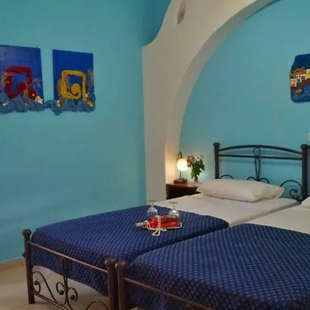 Liogerma Hotel Adamantas (Milos)
